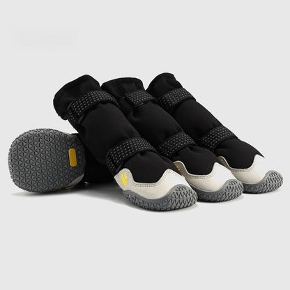 Pet dog shoes are cold-resistant and frost-resistant, providing warmth in winter. Long dog boots and shoes