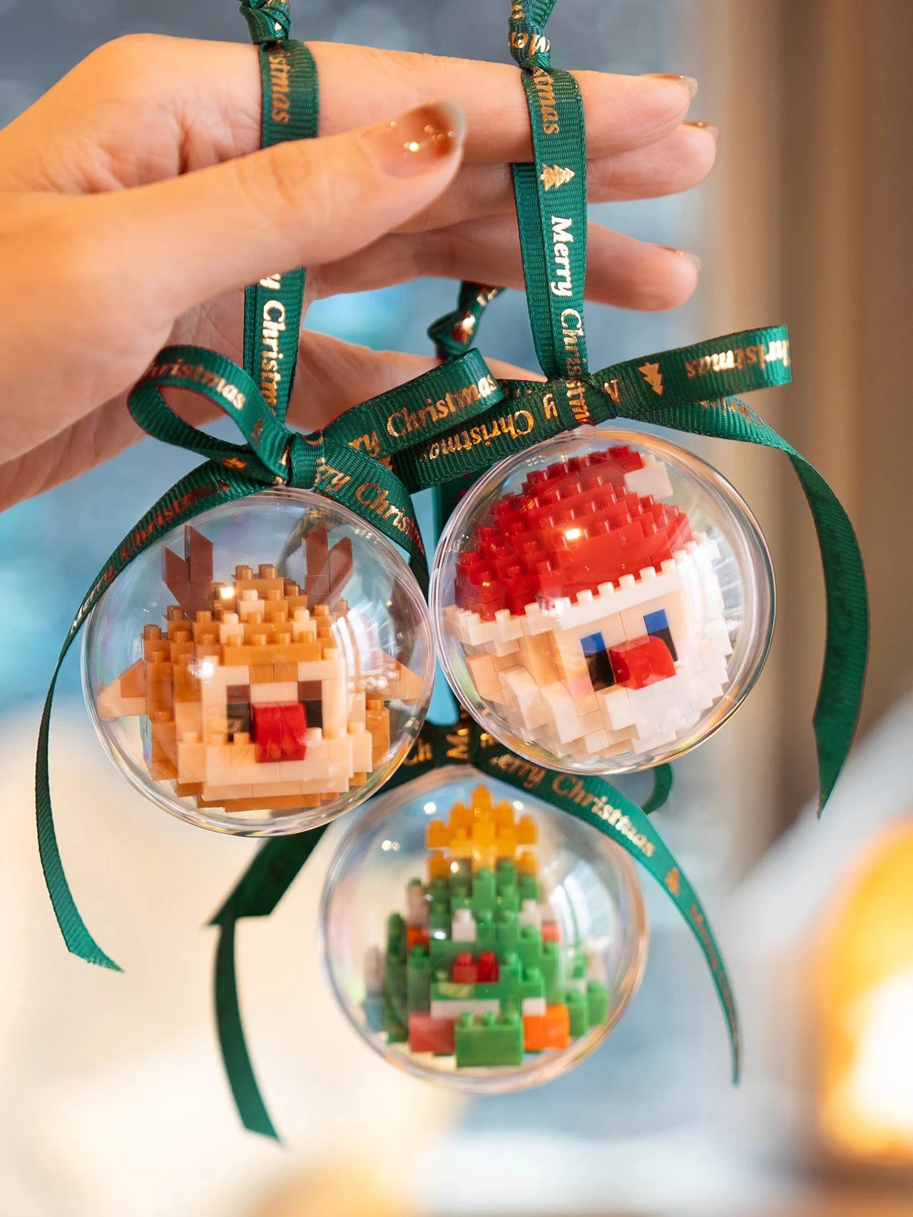 Christmas Tree Decoration Santa Claus Building Block Christmas Ball Pendants Snowman Reindeer Assembly Brick Kid Xmas Party Gift